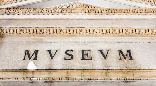 istock Italian Museum Entrance 517015029