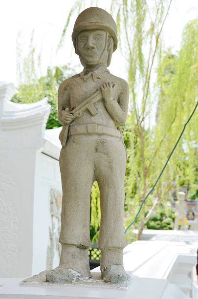 istock Carved and sculpture of Wat Arun Ratchawararam 517015643