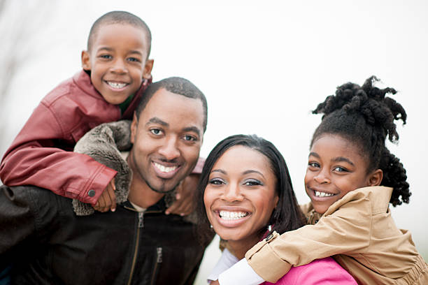 istock Family outside in winter 517018629