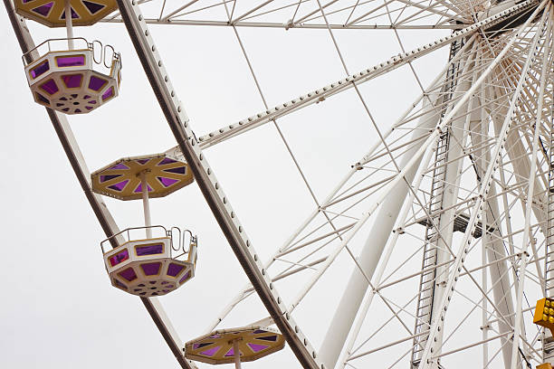 istock New Ferris Wheel in Wien on white background 517057113