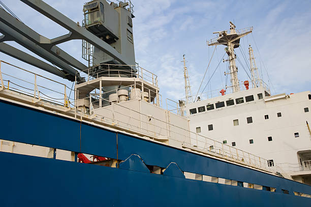 istock Detail of Cargo ship at a quayside 517076702