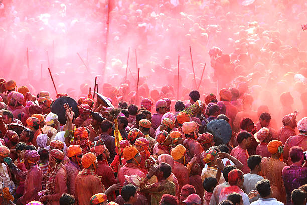 istock Indian people celebrating holi 517077500