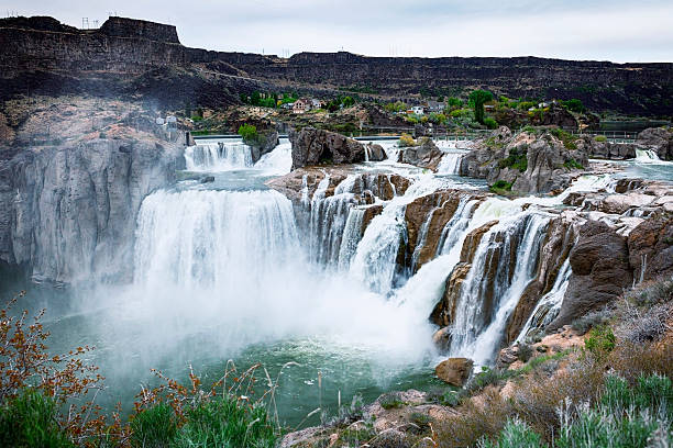 cascadas shoshone - idaho waterfall natural landmark extreme terrain fotografías e imágenes de stock