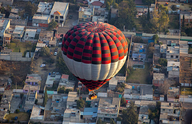 istock Hot air balloon ride over Mexico City 517157706