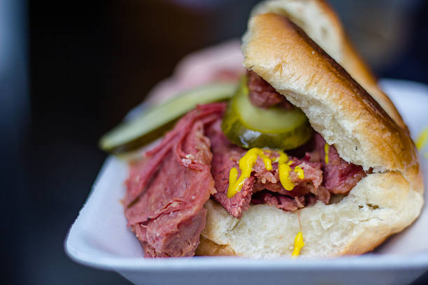istock Salt beef bagel with gherkin and mustard 517235599