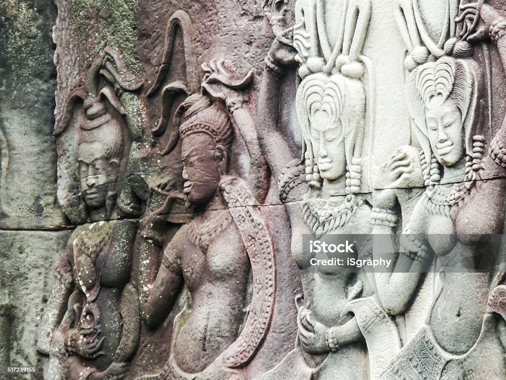 Apsara Carving On Angkor Wat Wall Stock Photo - Download Image Now ...