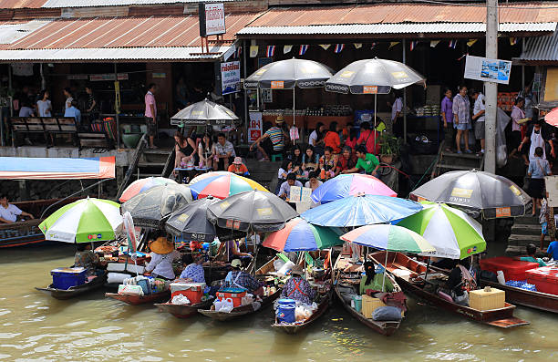 istock Amphawa Floating Market 517264197