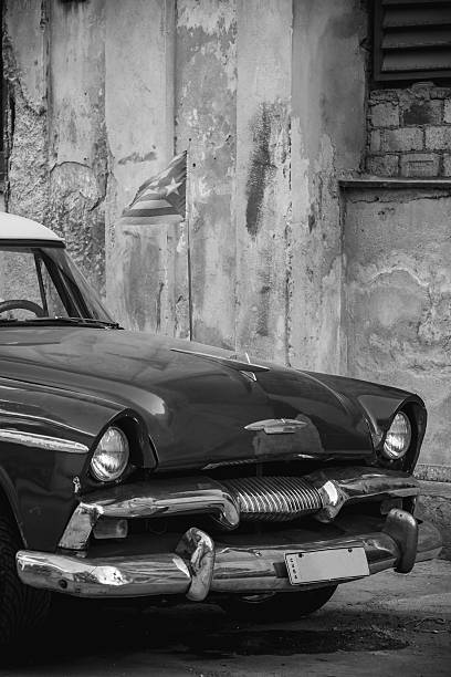 istock Vintage car in Havana 517277984