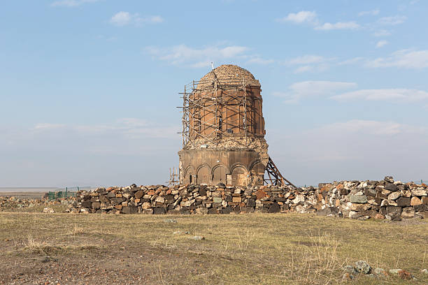 iglesia del redentor (surb prkich) ruina en ani kars turquía - lutheran church of the redeemer fotografías e imágenes de stock