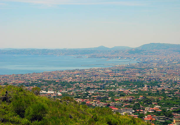 istock The Gulf of Naples. 517279790
