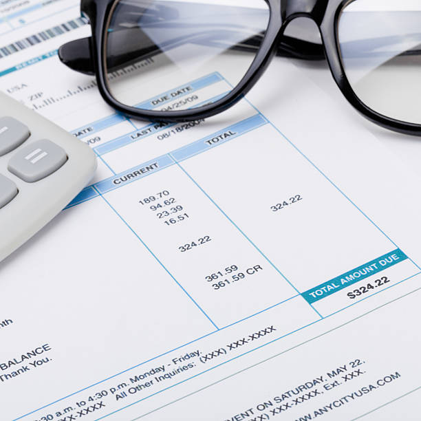 istock Eyesight test chart and glasses - 1 to 1 ratio 517281363