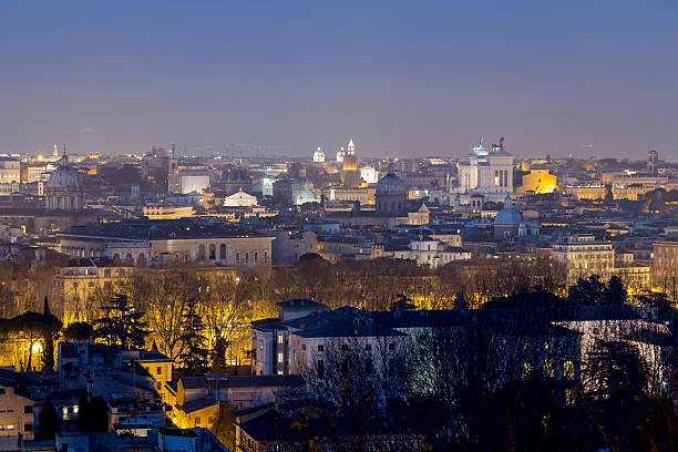 istock Night view of Rome, taken from above 517282232