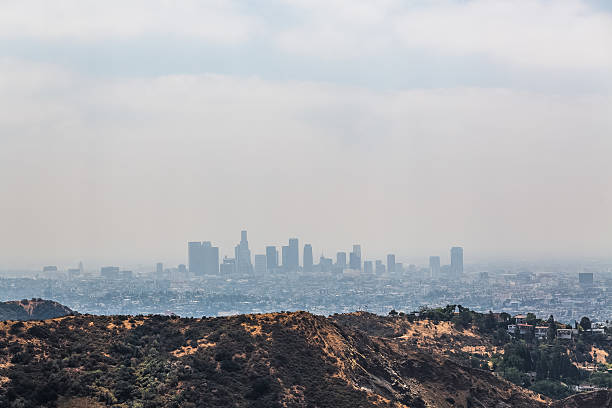 istock Los Angeles smog 517303534