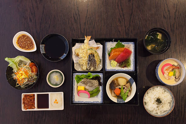 istock Japanese food set 517304072