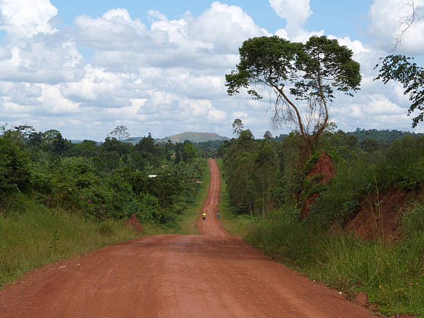 istock Entebbe (Uganda) to Kigali (Ruanda) per bike 517304350