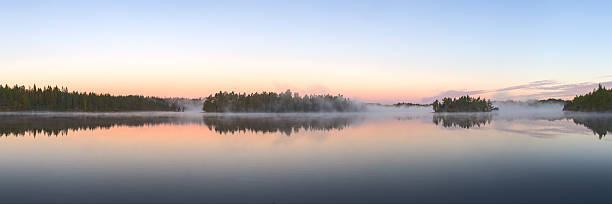 istock pink dawn on the lake 517307045
