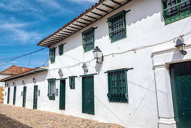 istock White Colonial Street 517308315
