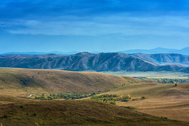 istock mountain in autumn day 517310970