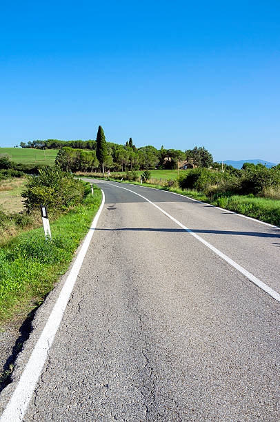 istock Val d'Elsa Colligiana route, Tuscany. Color image 517321887
