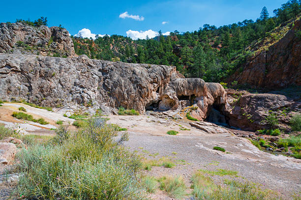 soda dam em novo méxico - jemez mountains imagens e fotografias de stock