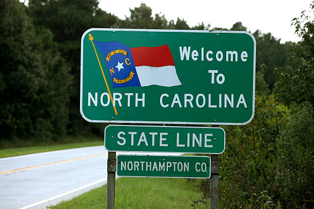 istock Welcome to North Carolina sign 517342112