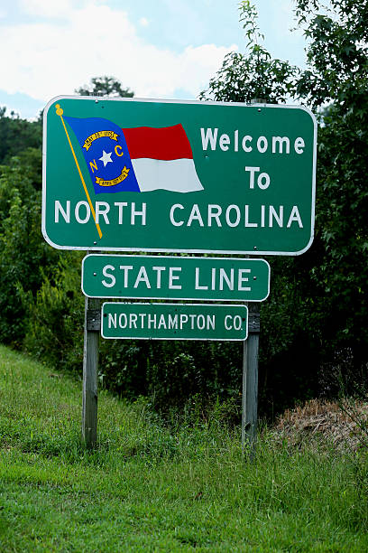 istock Welcome to North Carolina sign 517342322
