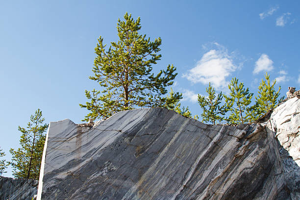 istock Slices of marble mountain 517343898