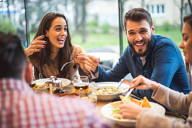 istock Good food and great friends 517349064