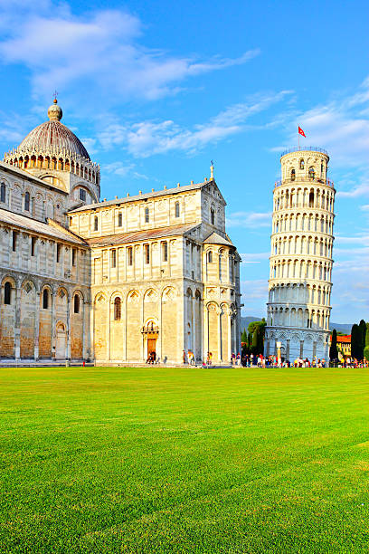 istock Piazza dei Miracoli in Pisa 517363325