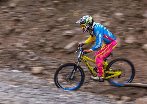 istock Championship downhill bike 517364731