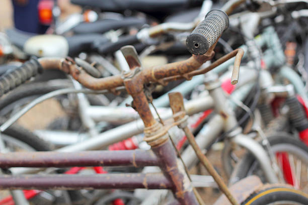 istock Close up of vintage old bicycle. 517365681