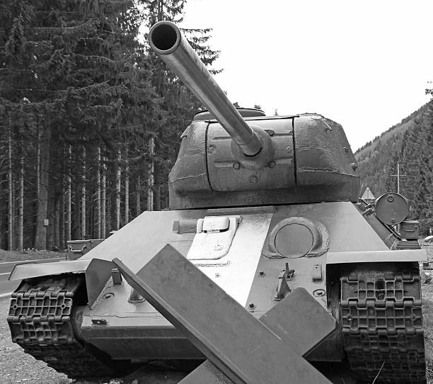 istock big tank warfare with large cannon in black and White 517397991