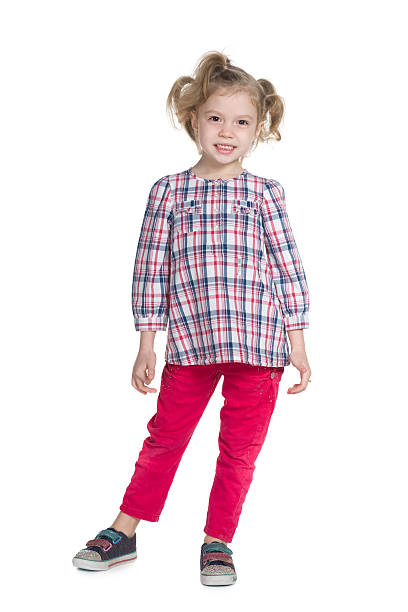 istock Pretty little girl 517407418