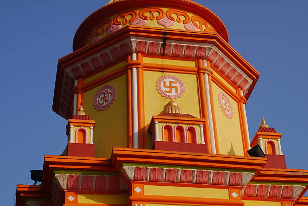 hinduskiej temple - swastyka hinduska zdjęcia i obrazy z banku zdjęć