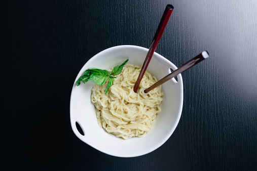 Kake Udon Hot Noodle Soup with Dashi Broth, Spring Onions and Shichimi Togarashi Spice