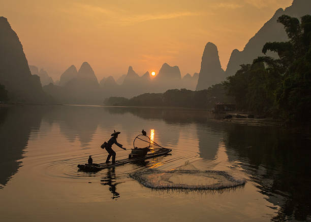 istock Lijiang people on fishing 517486731