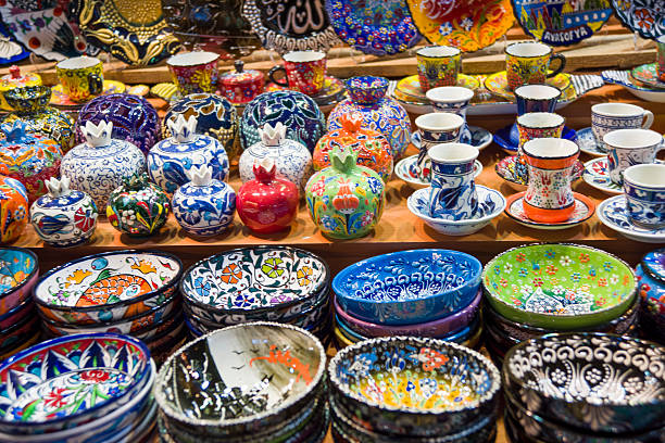istock Handmade Traditional Iznik Style Pottery Bowls in Egyptian Bazaar 517489122