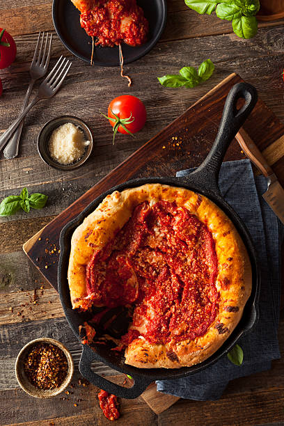 istock Homemade Skillet Deep Dish Chicago Pizza 517499600