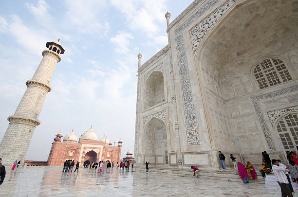 istock Taj Mahal, Agra, Uttar Pradesh, India 517516591