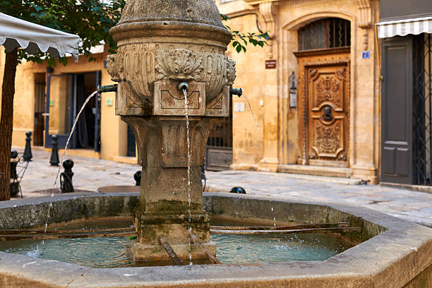 istock Ancient fountain in Provence 517517161