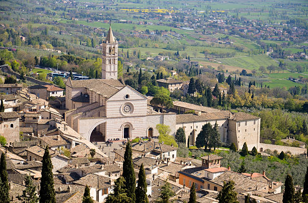 istock Assisi basilica of Saint-clear 1 517522045