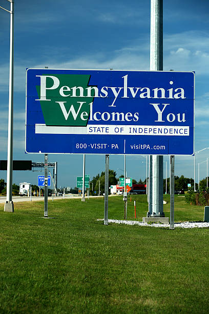 istock Welcome to Pennsylvania sign 517523950