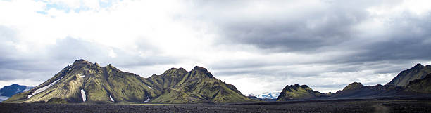 istock Volcanic Landscape - Landmannalaugar, Iceland 517524365