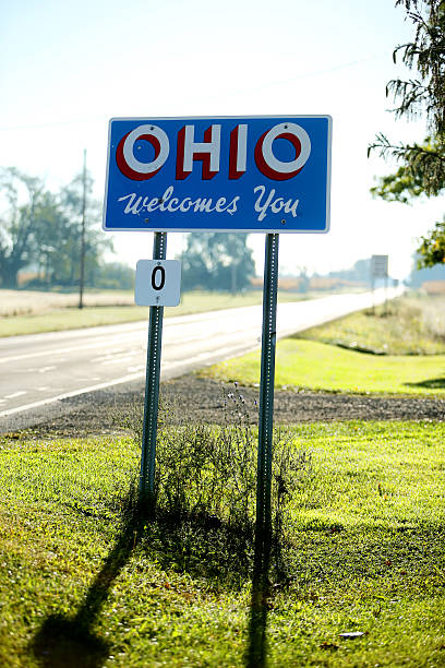 istock Welcome to Ohio Sign 517524468
