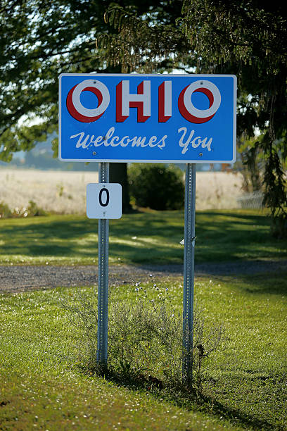 istock Welcome to Ohio Sign 517524506