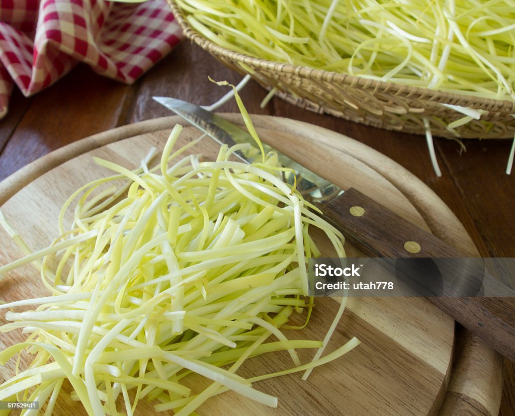 Garlic chives white Garlic chives,The vegetables that help relieve cold symptoms. Allium Flower Stock Photo