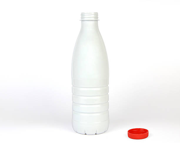 inaugurato bottiglia di plastica - milk bottle milk plastic bottle foto e immagini stock