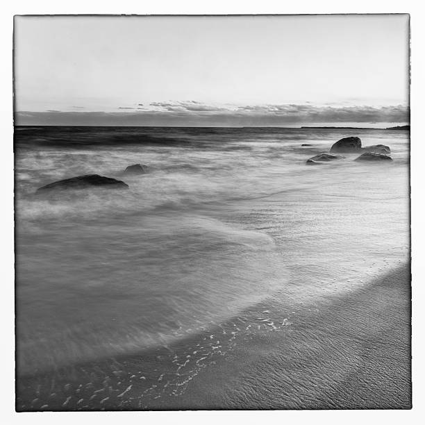 istock Lucy Vincent Beach sunset in black and white 517578616