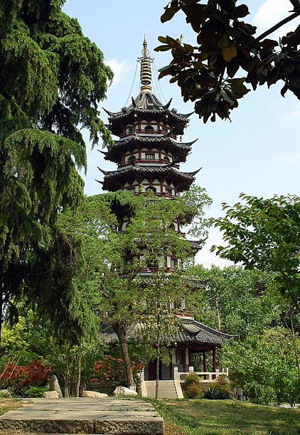 istock Bailouzhou Park Pagoda 517580319