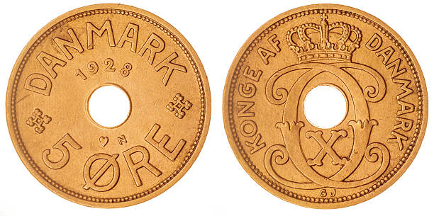 istock 5 ore 1928 coin isolated on white background, Denmark 517625622
